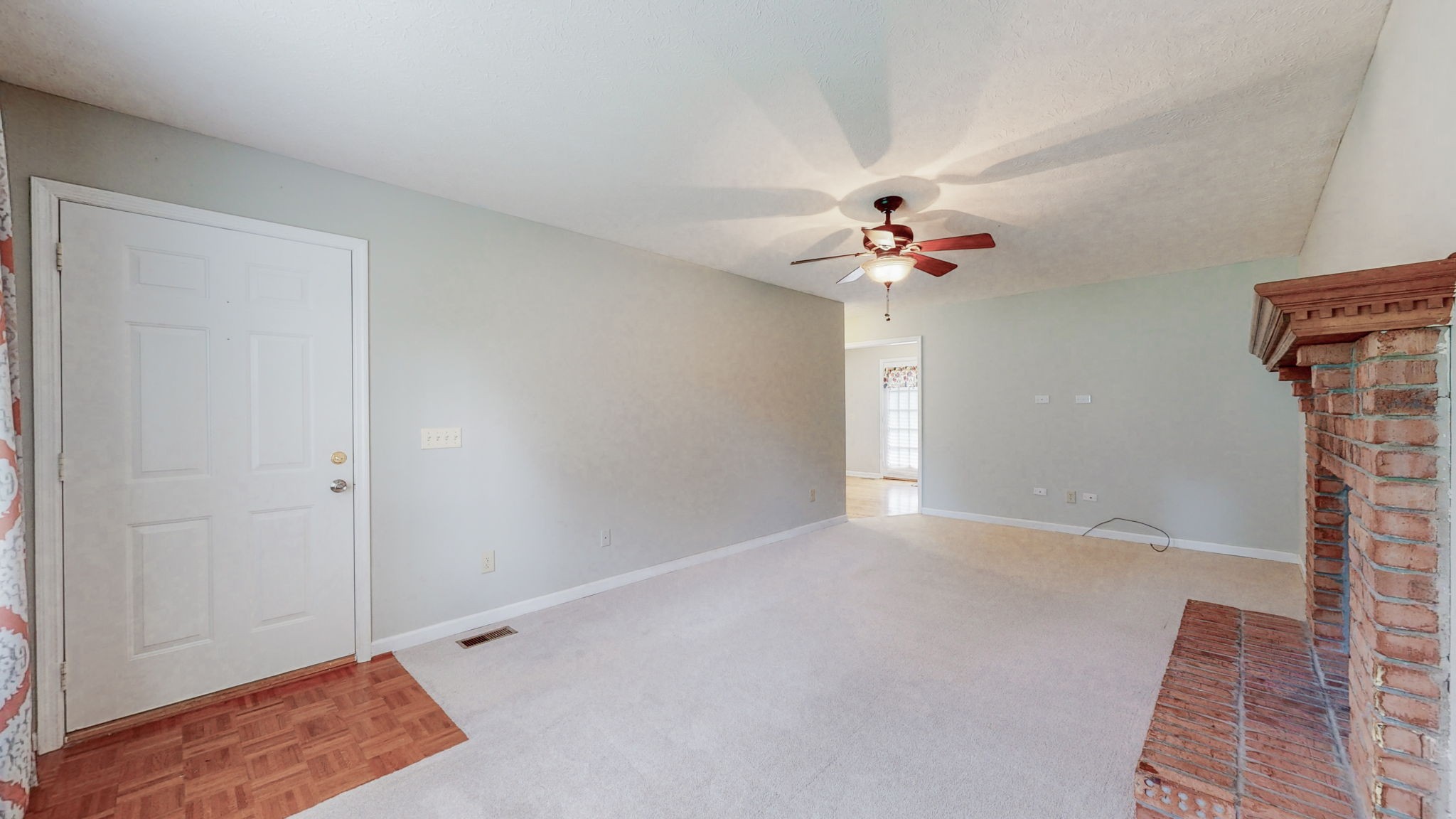 1007 Hidden Woods Trl