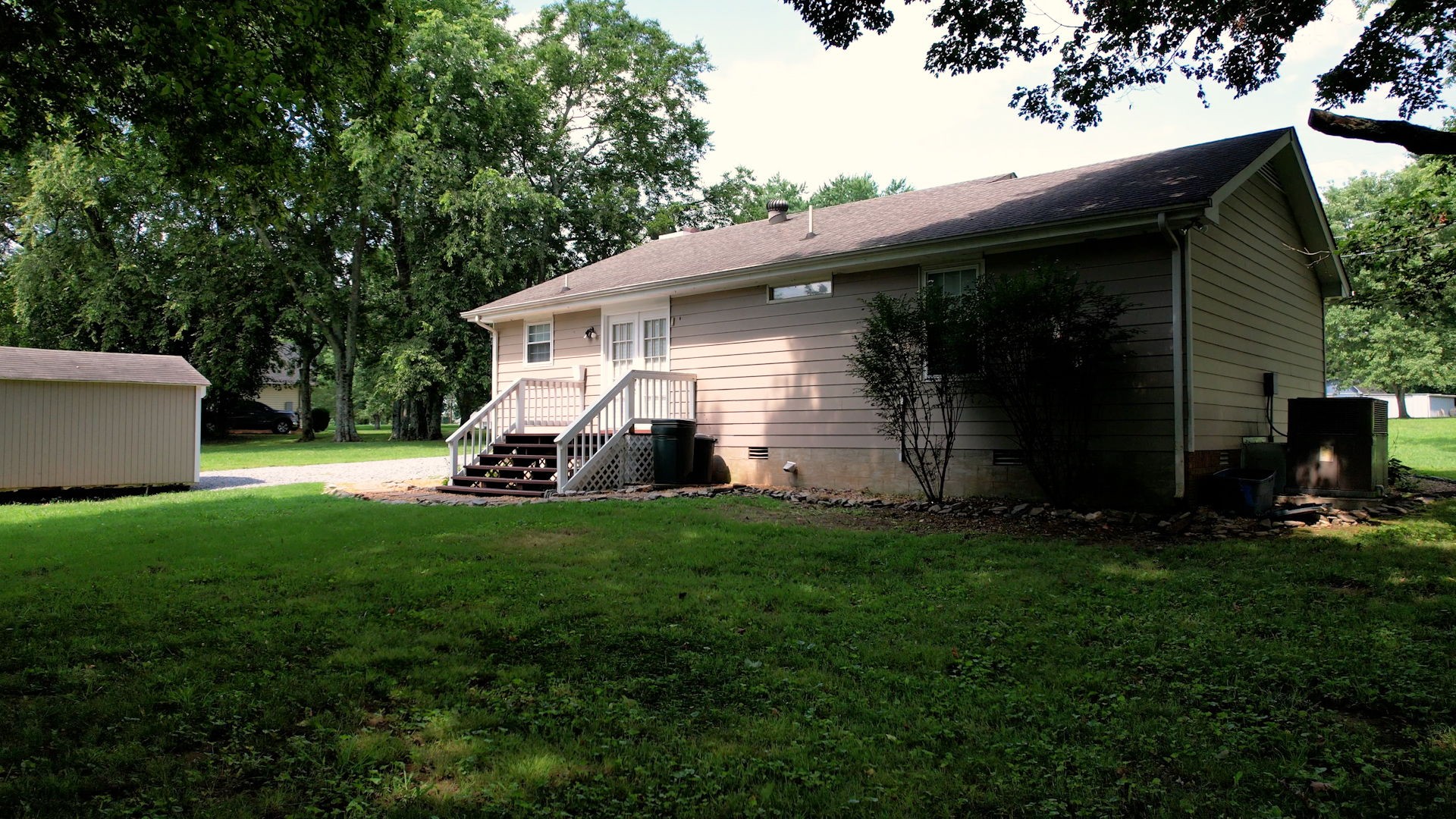 1007 Hidden Woods Trl