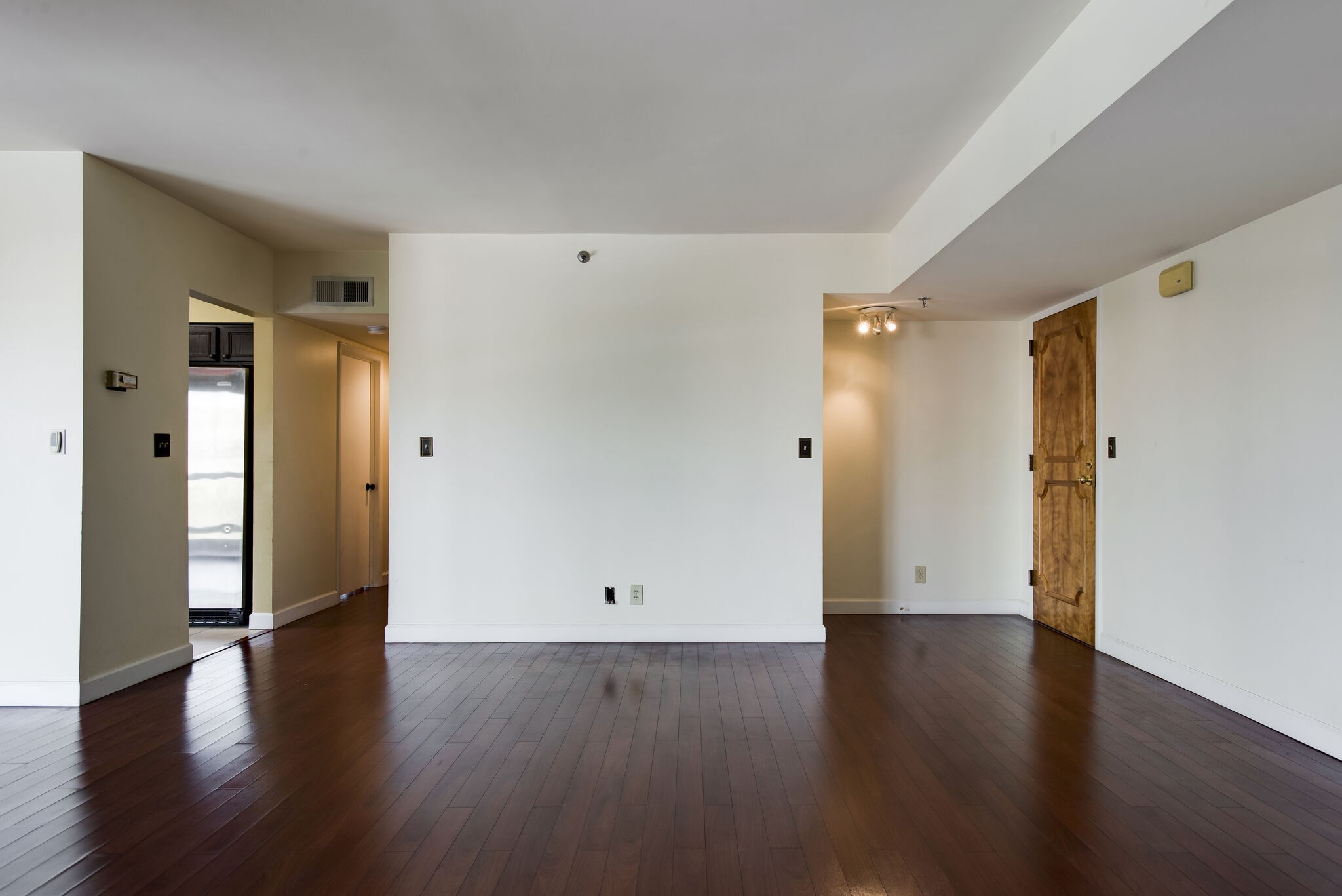 900 19th Ave, S Unit: 703