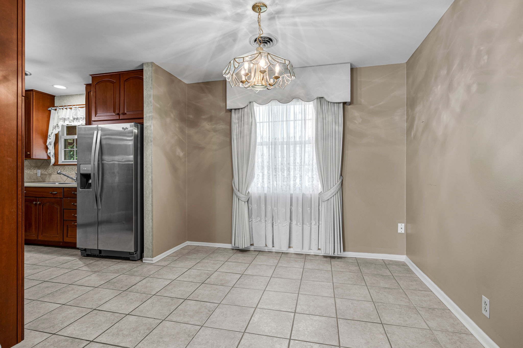 4441 Juneau Dr
