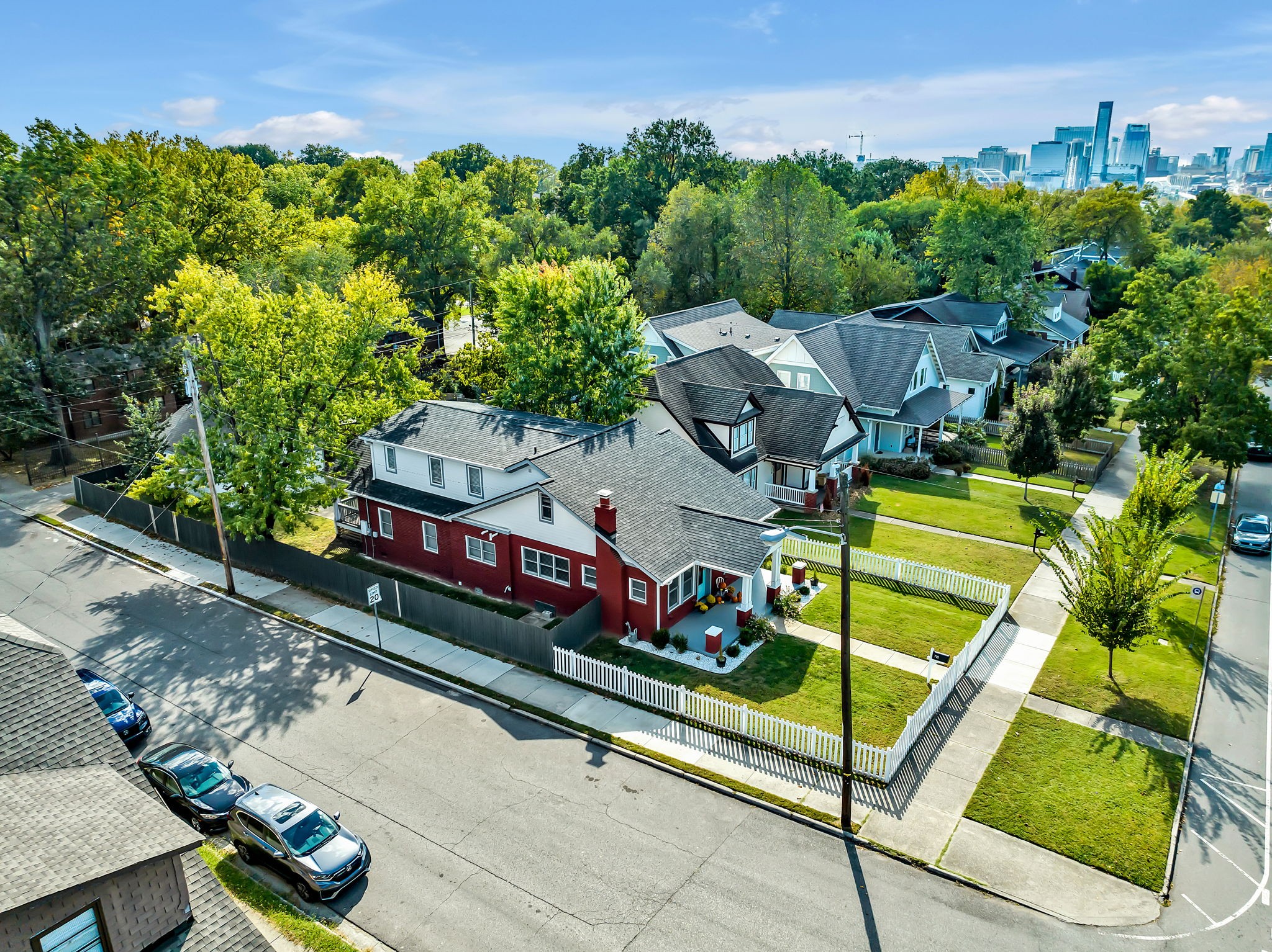 718 Shelby Ave