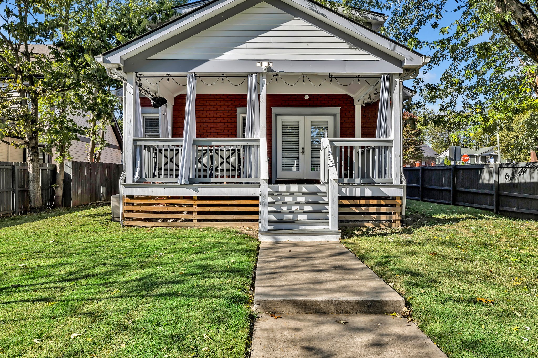 718 Shelby Ave
