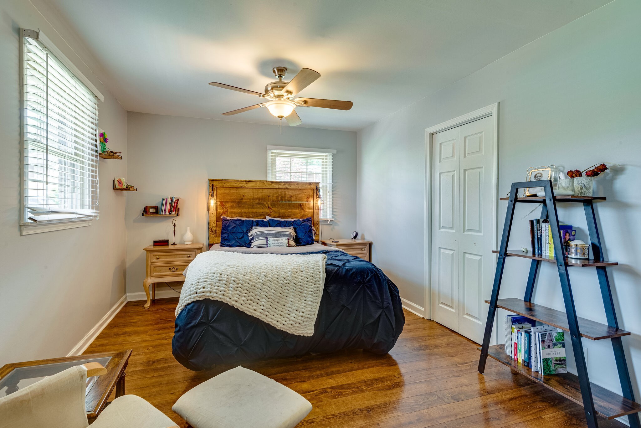 853 Oakwood Terrace Dr