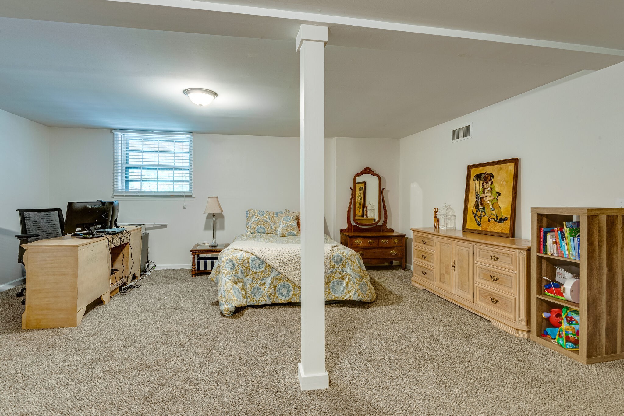 853 Oakwood Terrace Dr