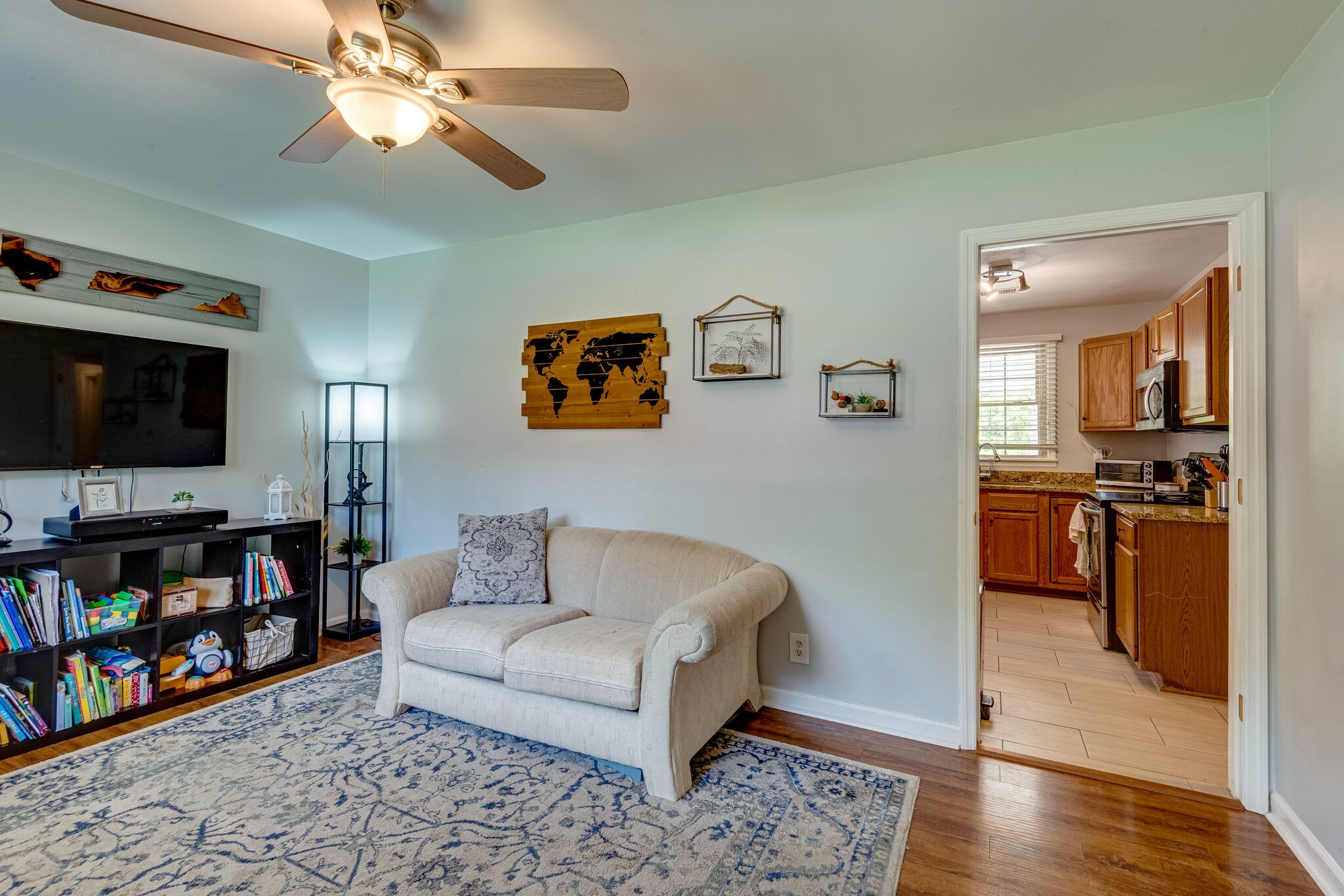 853 Oakwood Terrace Dr