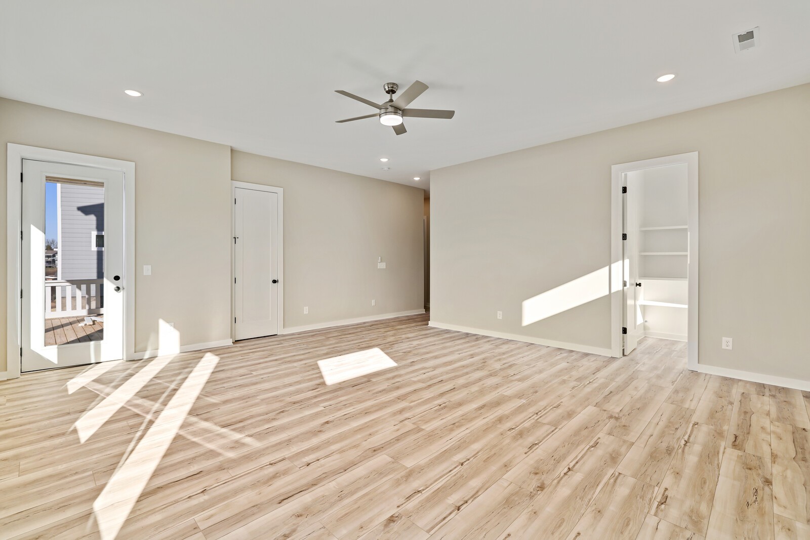 1581 Boxwood Dr