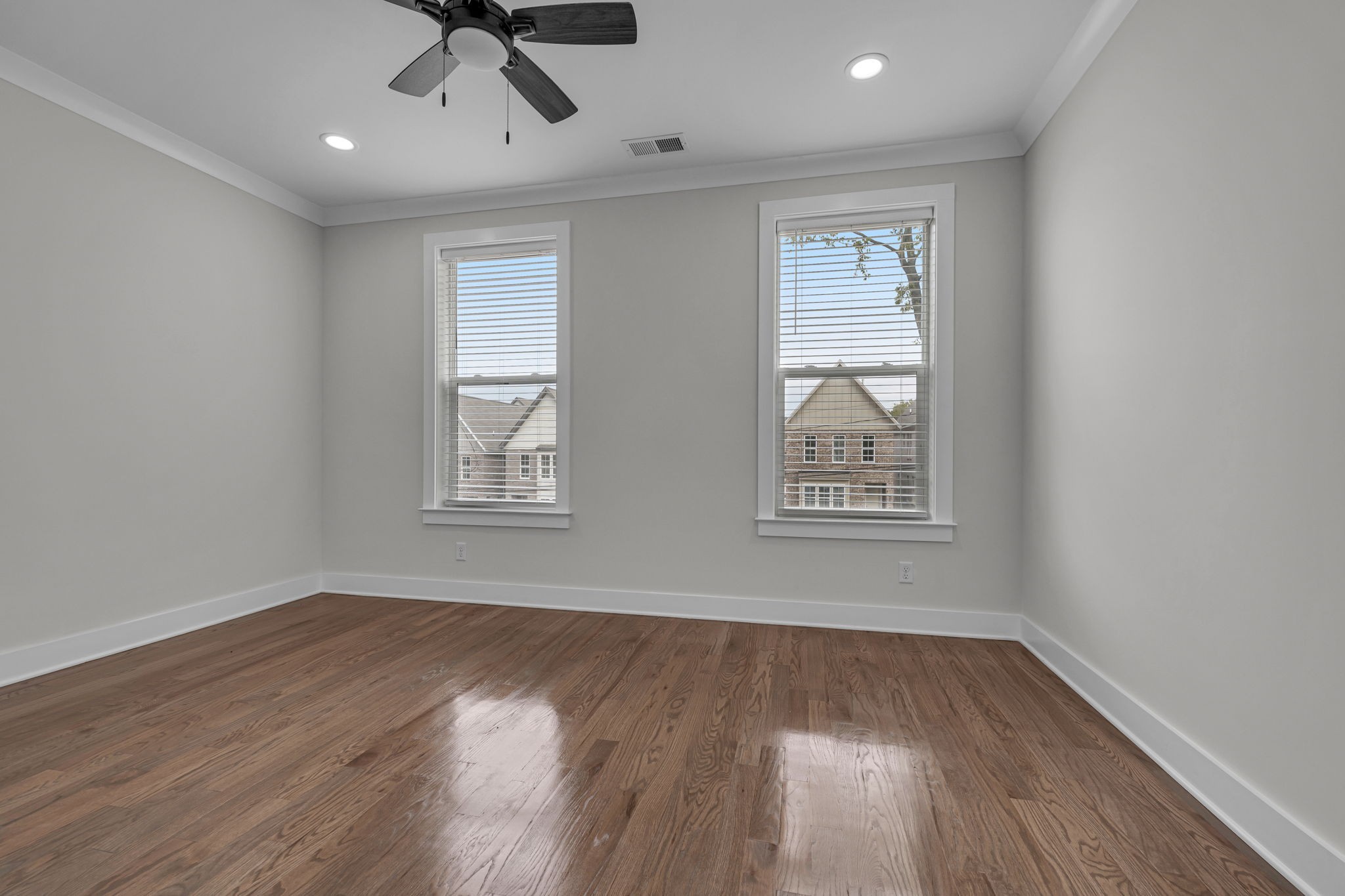 914 Elvira Ave Unit: B