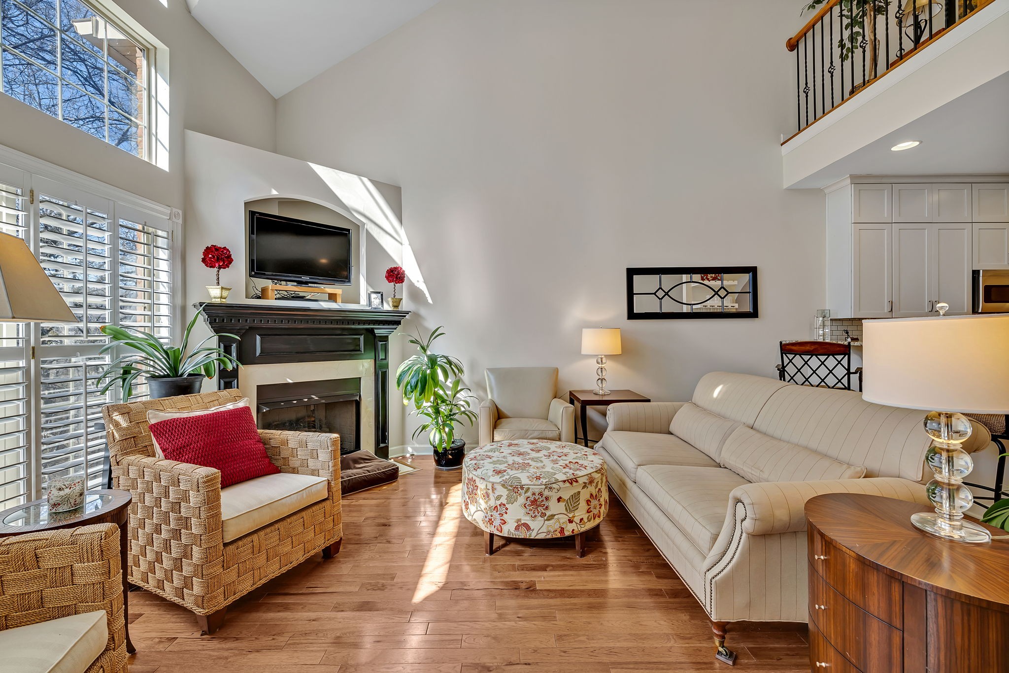 307 Riverstone Blvd