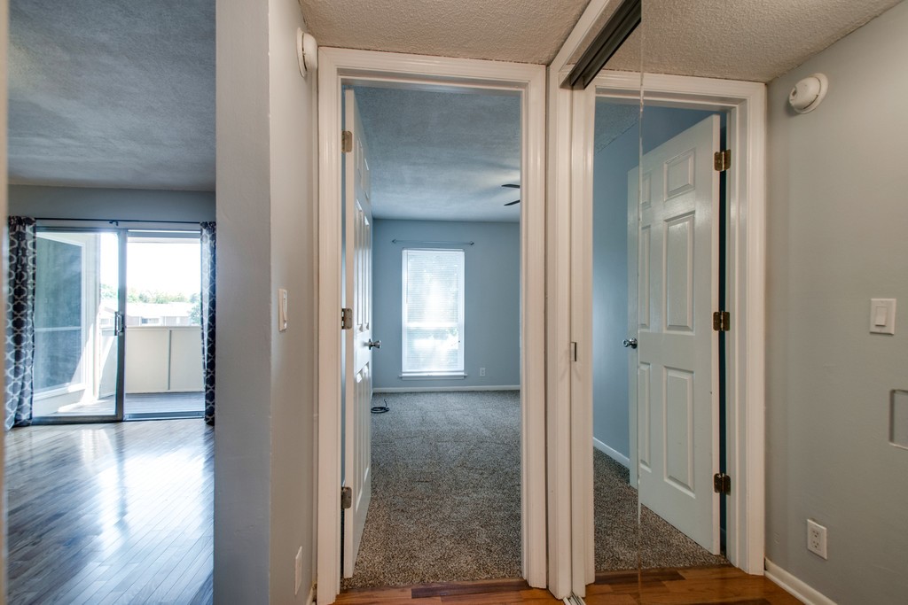 515 Basswood Ave Unit: 104