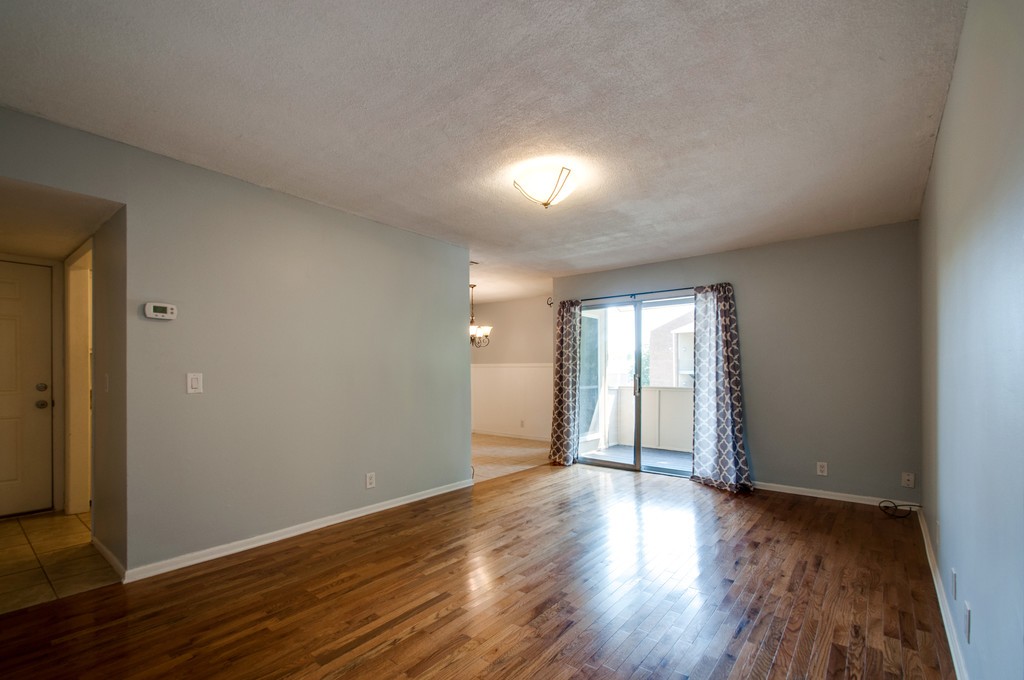515 Basswood Ave Unit: 104