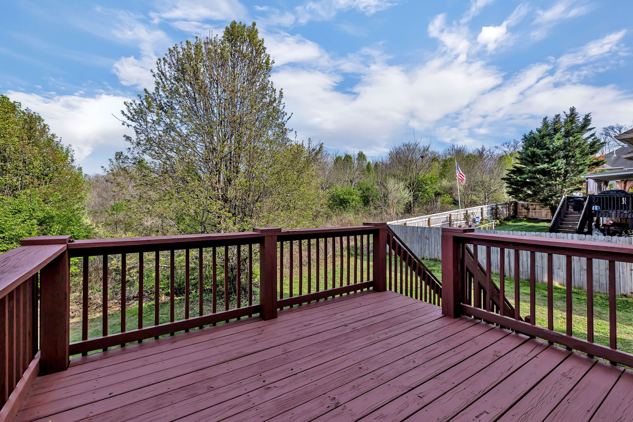 7960 Oakfield Grv