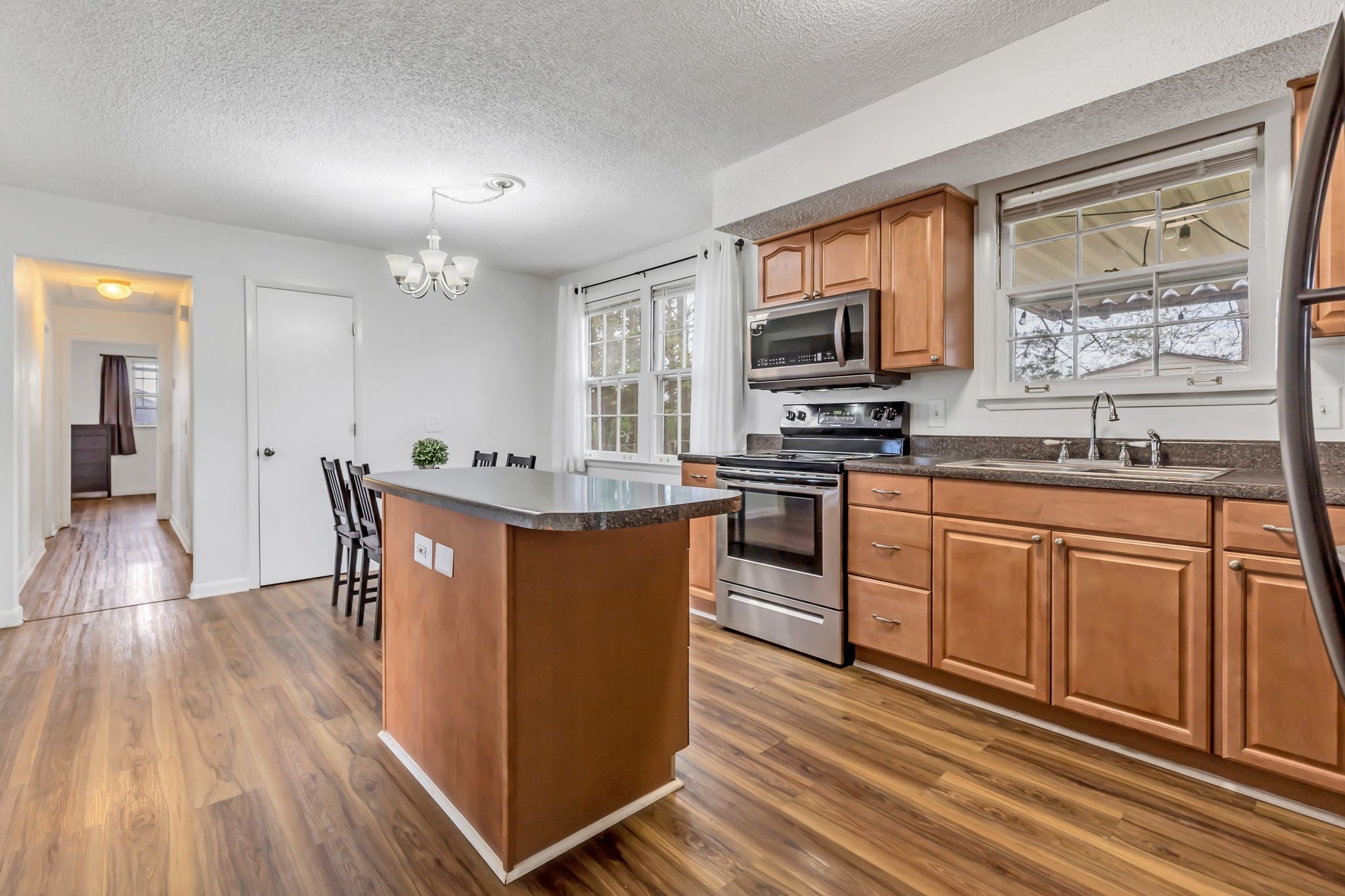 216 Bass Dr