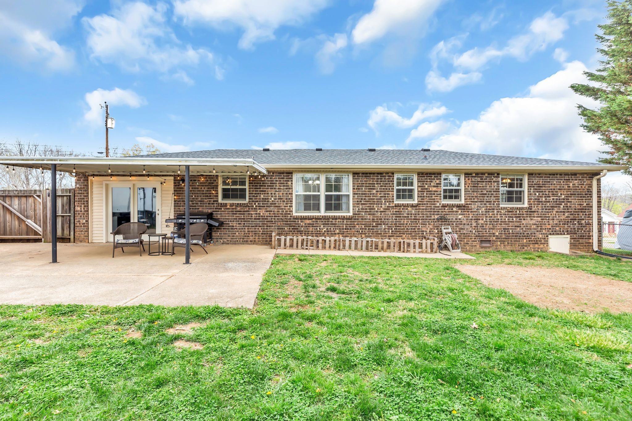216 Bass Dr