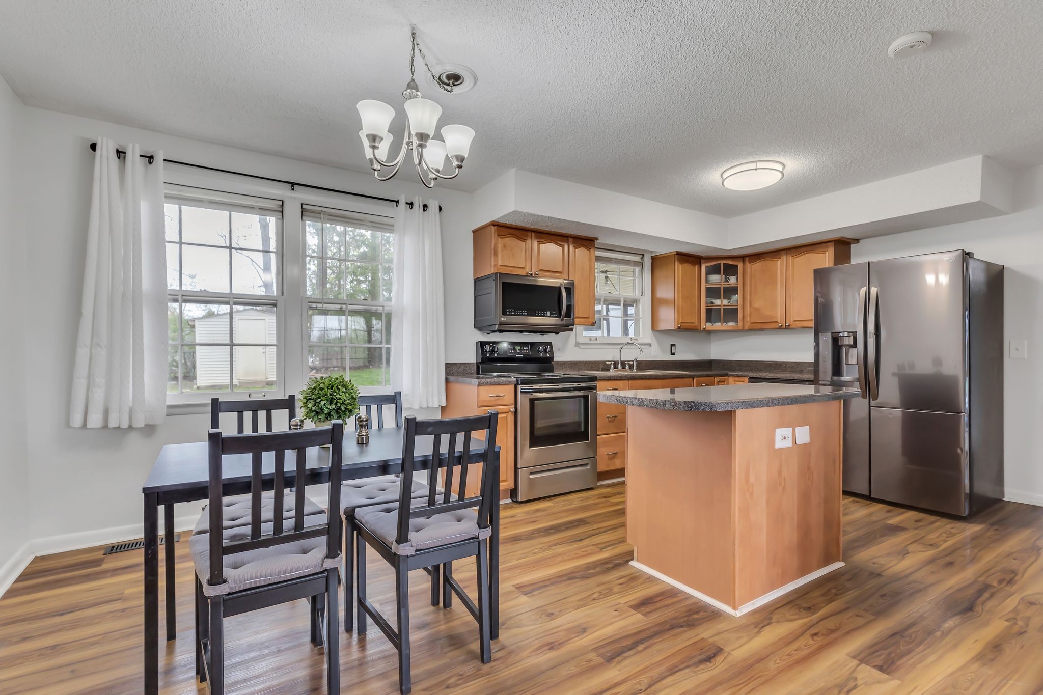 216 Bass Dr