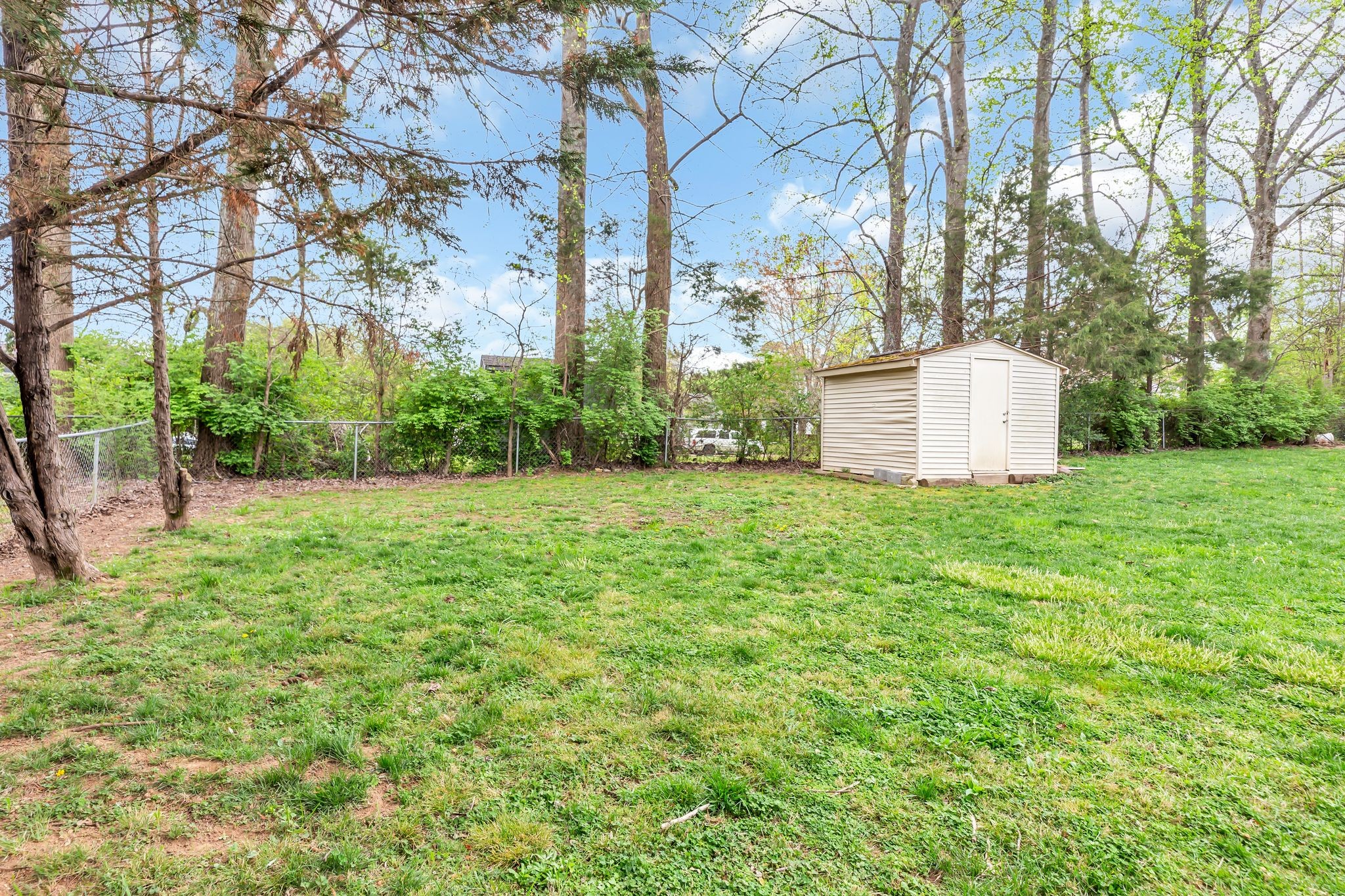 216 Bass Dr