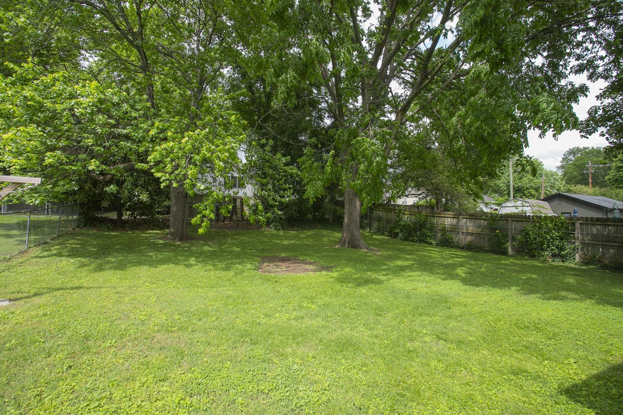 1609 Gartland Ave