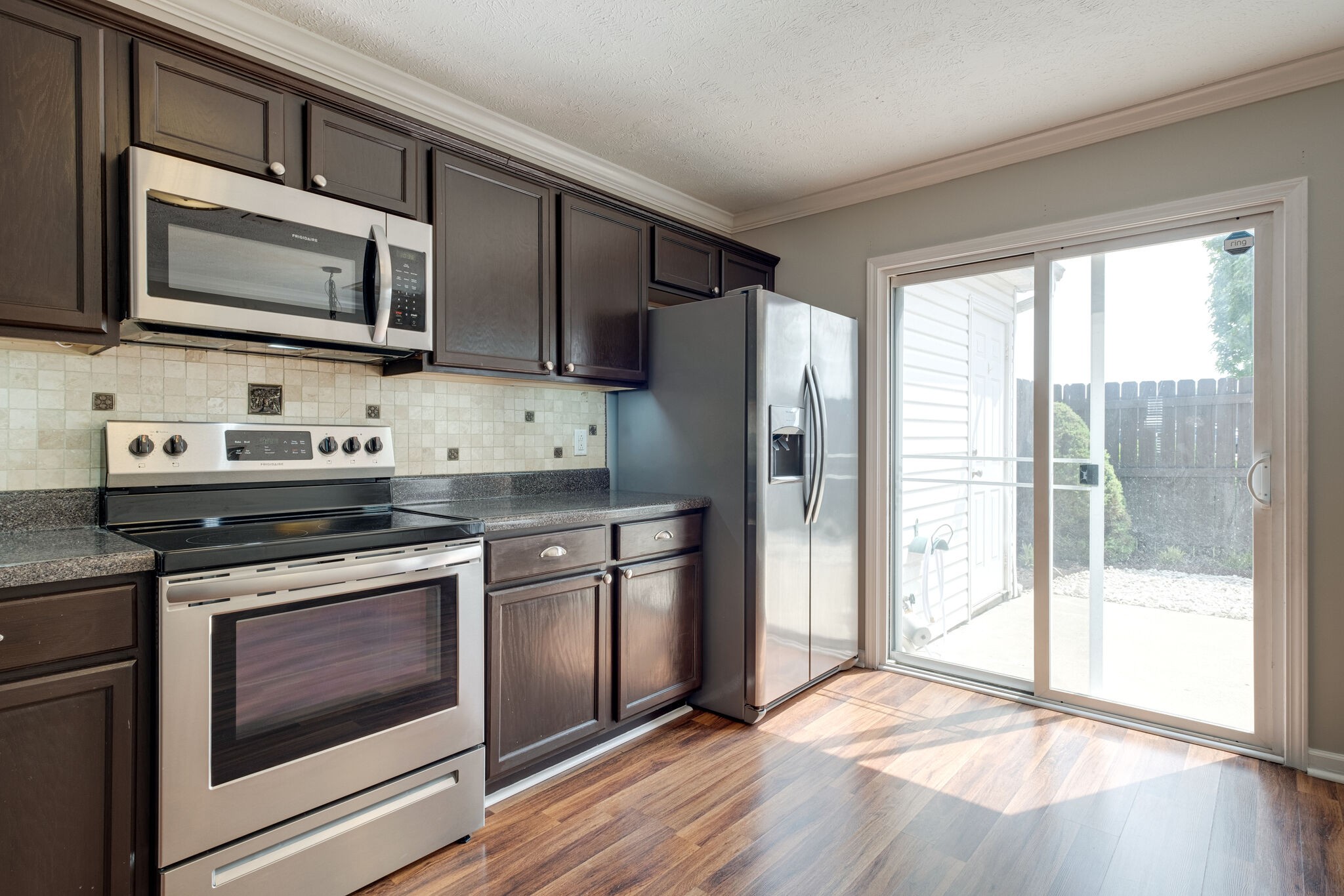 326 Stewarts Landing Cir