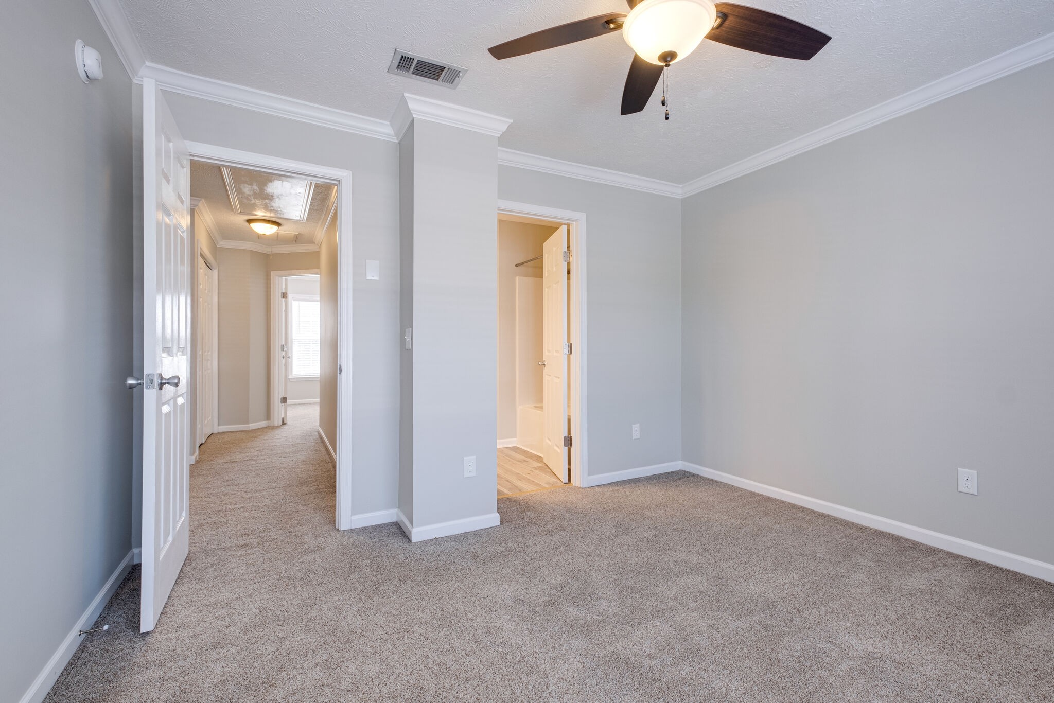 326 Stewarts Landing Cir
