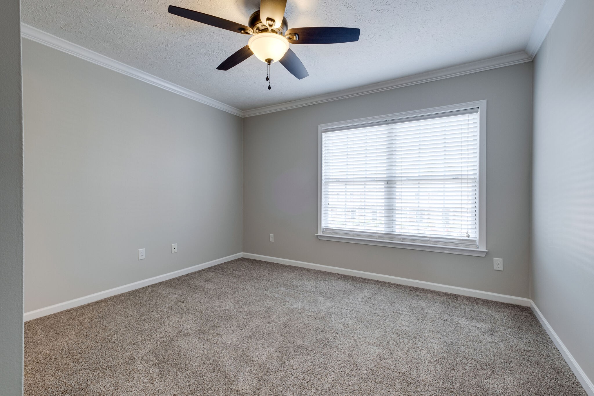 326 Stewarts Landing Cir