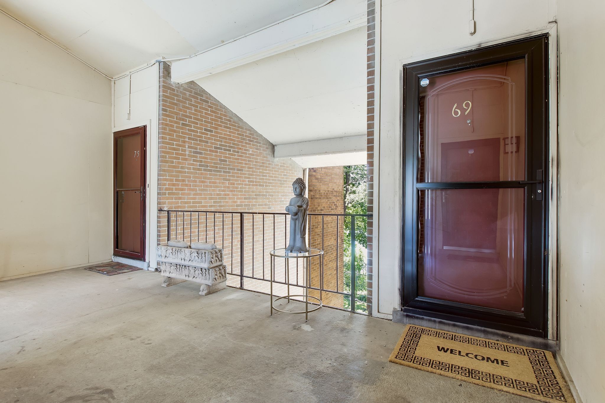 515 Basswood Ave Unit: 69