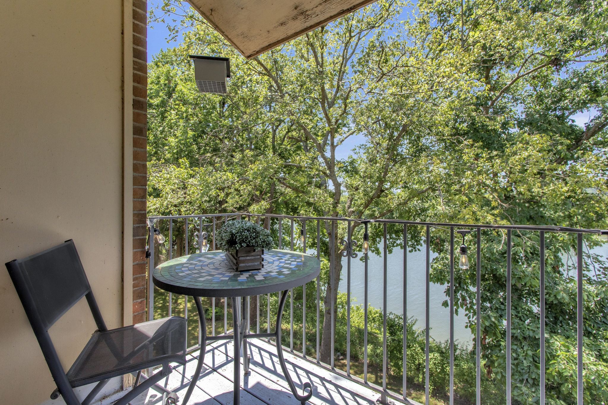 515 Basswood Ave Unit: 69