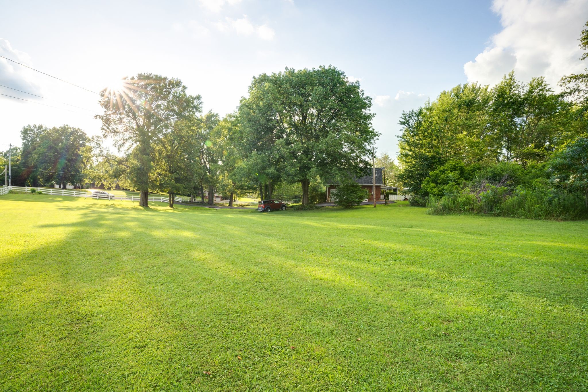 1027 Moncrief Cir