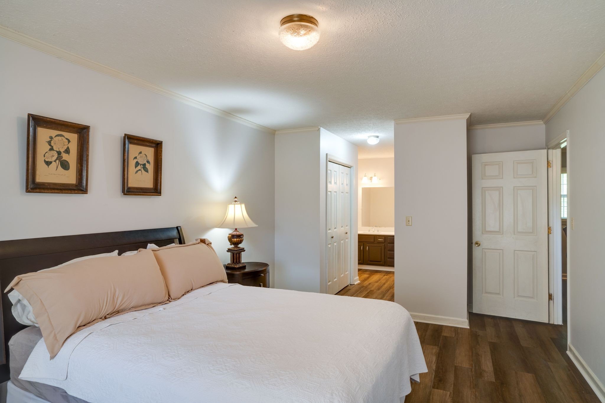 1027 Moncrief Cir