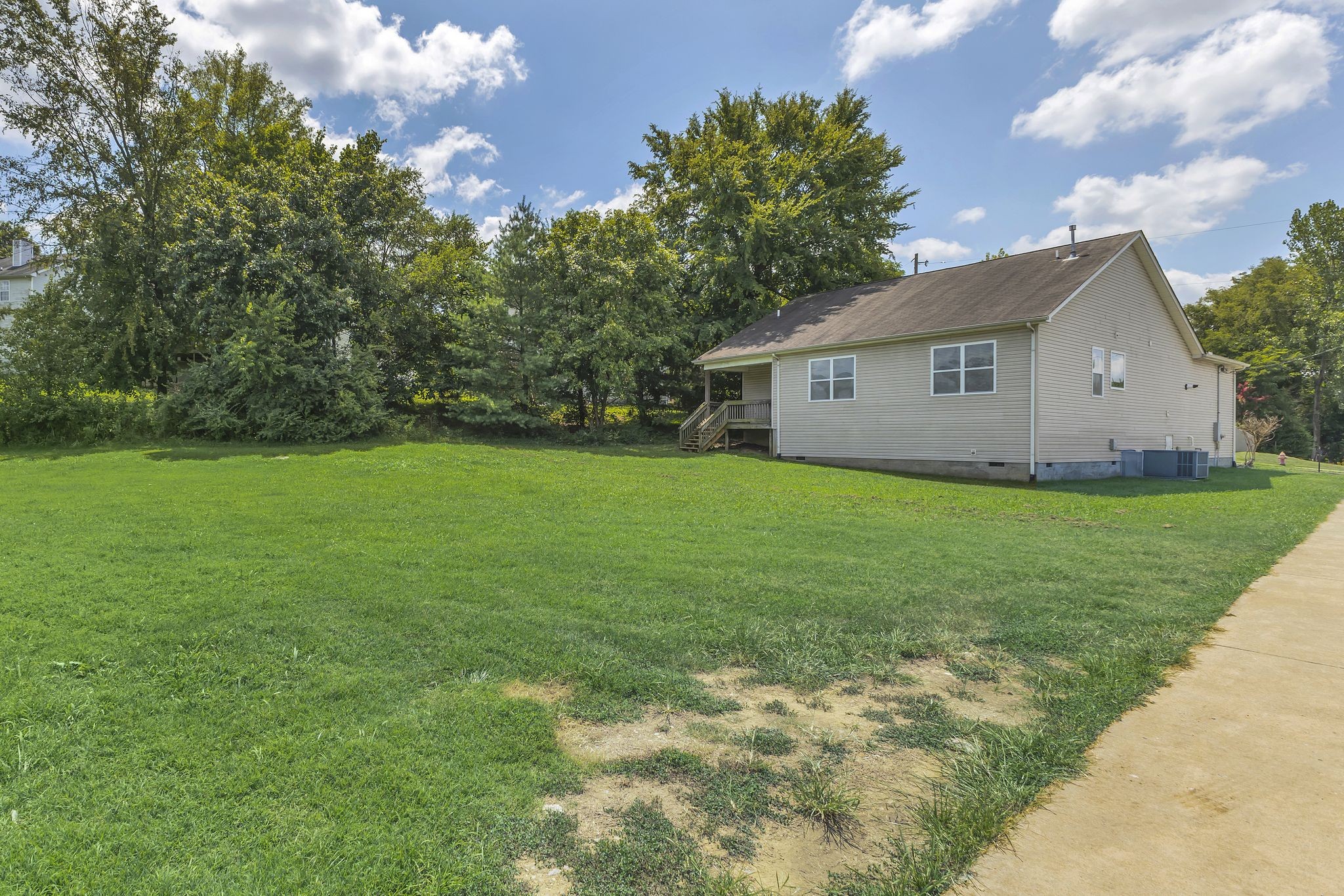 504 Welshcrest Ct