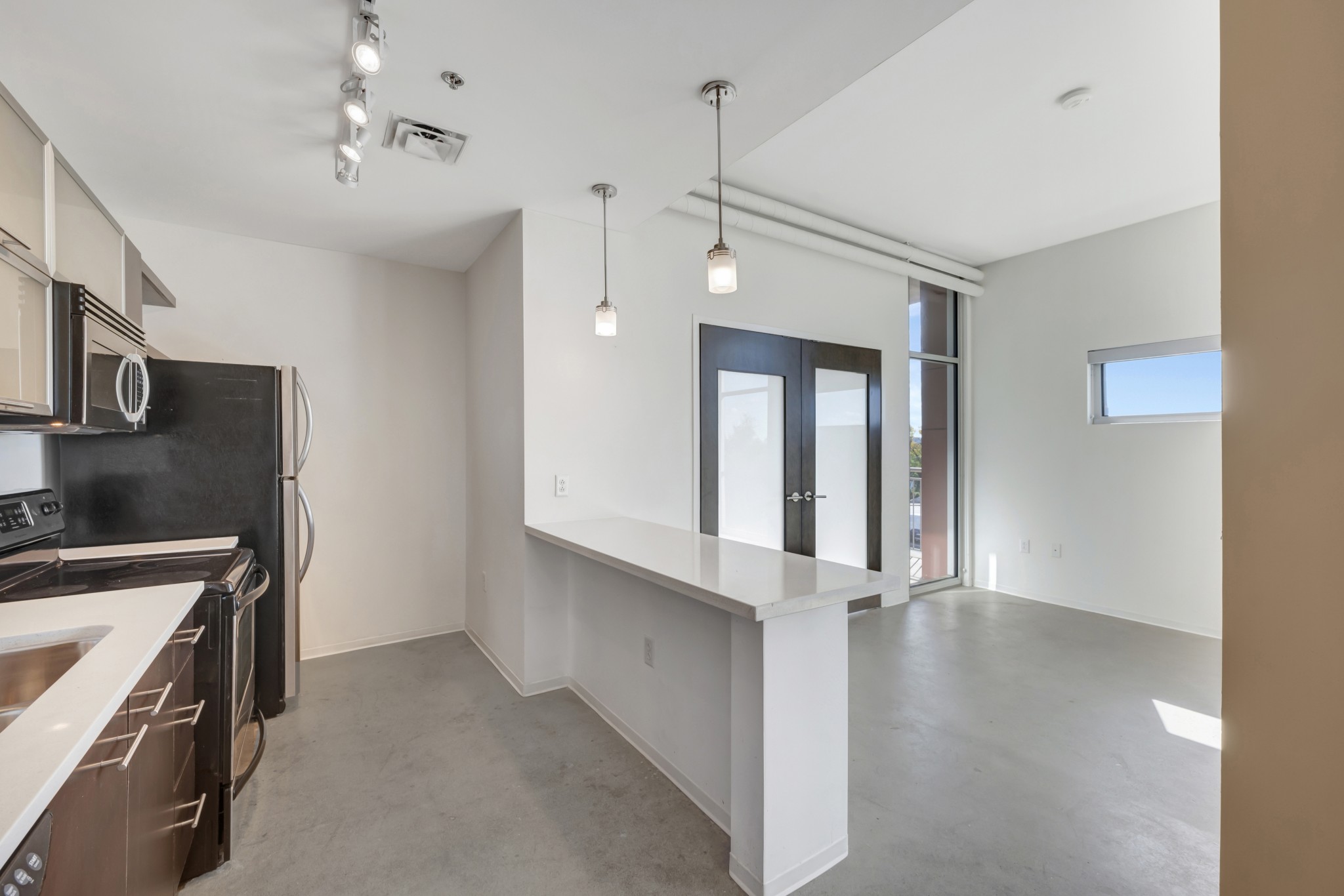 2115 Yeaman Pl Unit: 204