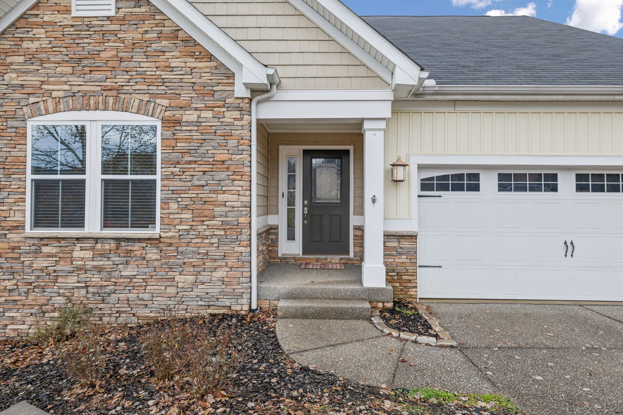2921 Cherrybark Ct