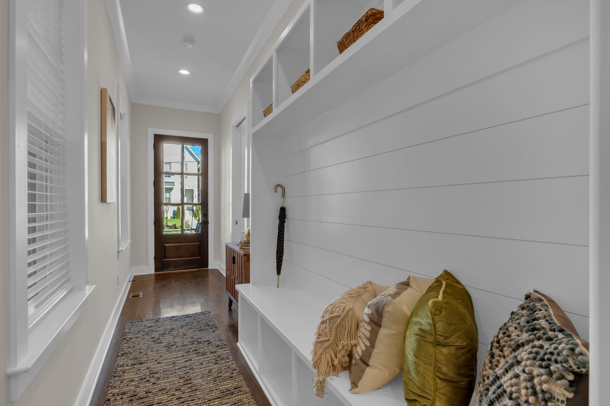 906B Elvira Ave