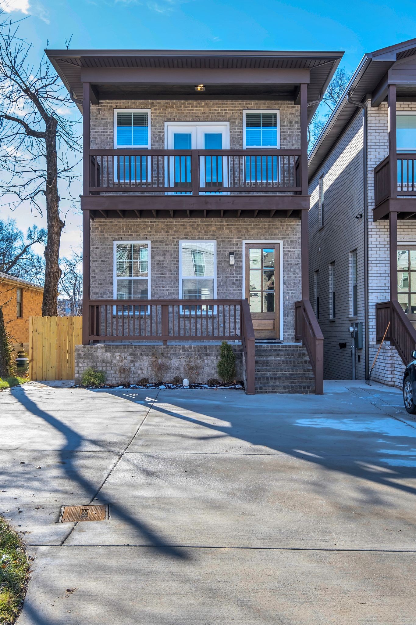 906B Elvira Ave
