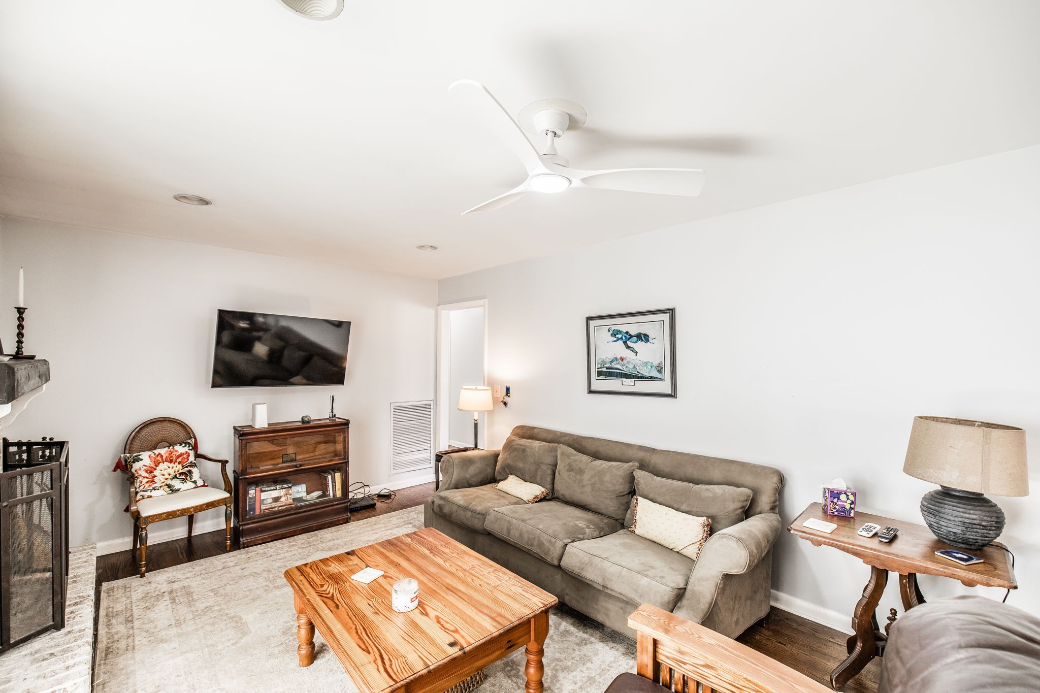 828 Rodney Dr