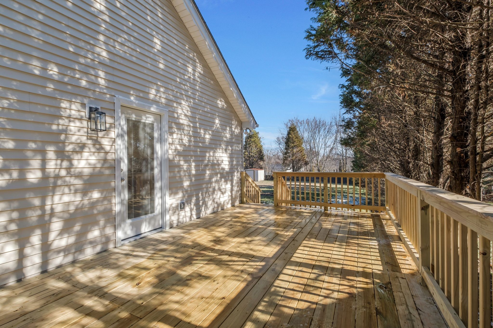 2604 17th Ave, E