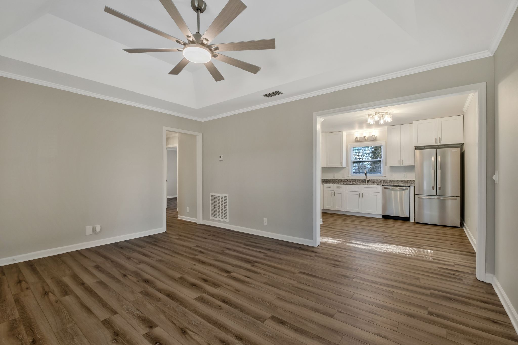 2604 17th Ave, E