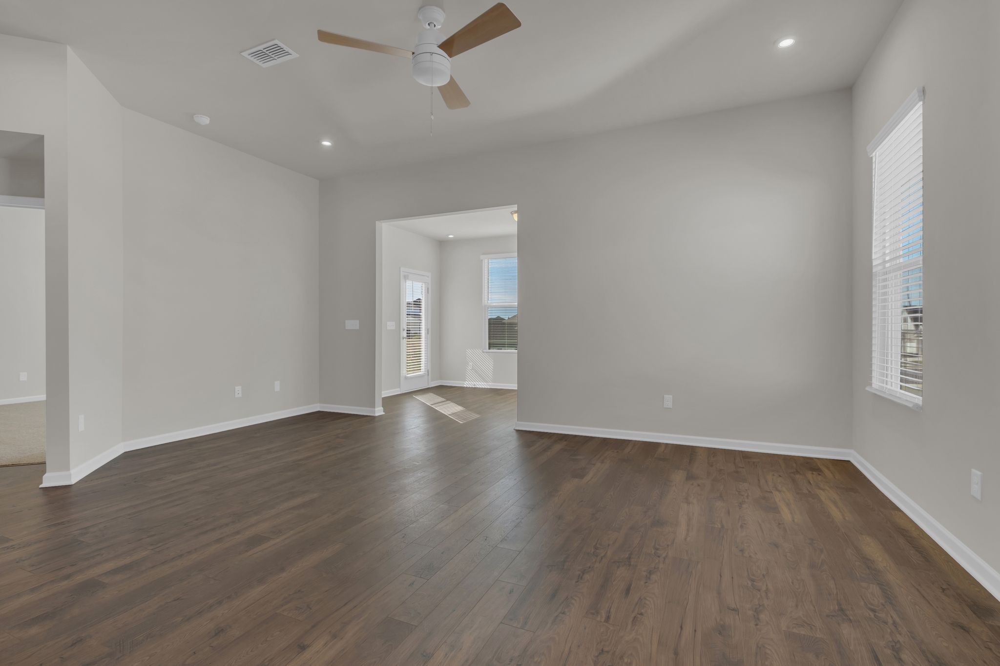 1343 Harmony Hill Ln