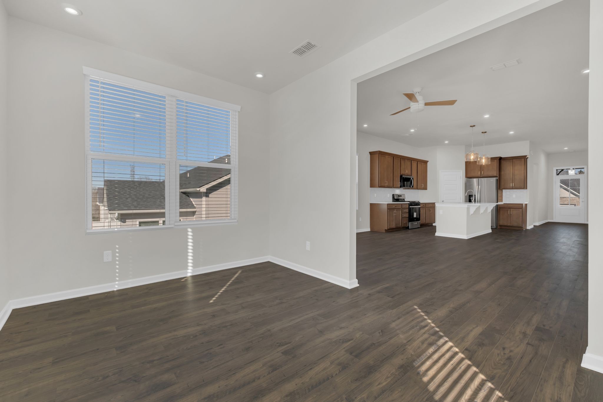 1343 Harmony Hill Ln