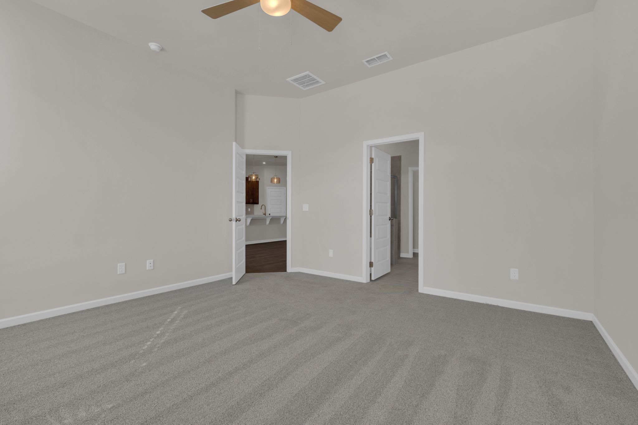1343 Harmony Hill Ln