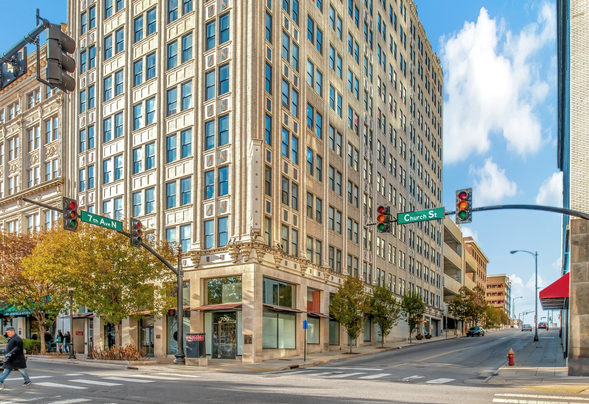 700 Church St Unit: 405