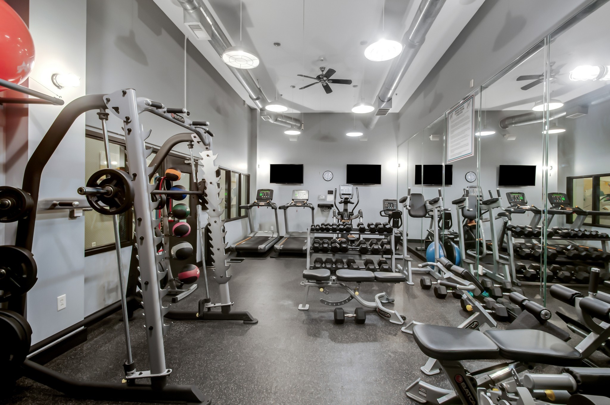 700 Church St Unit: 405