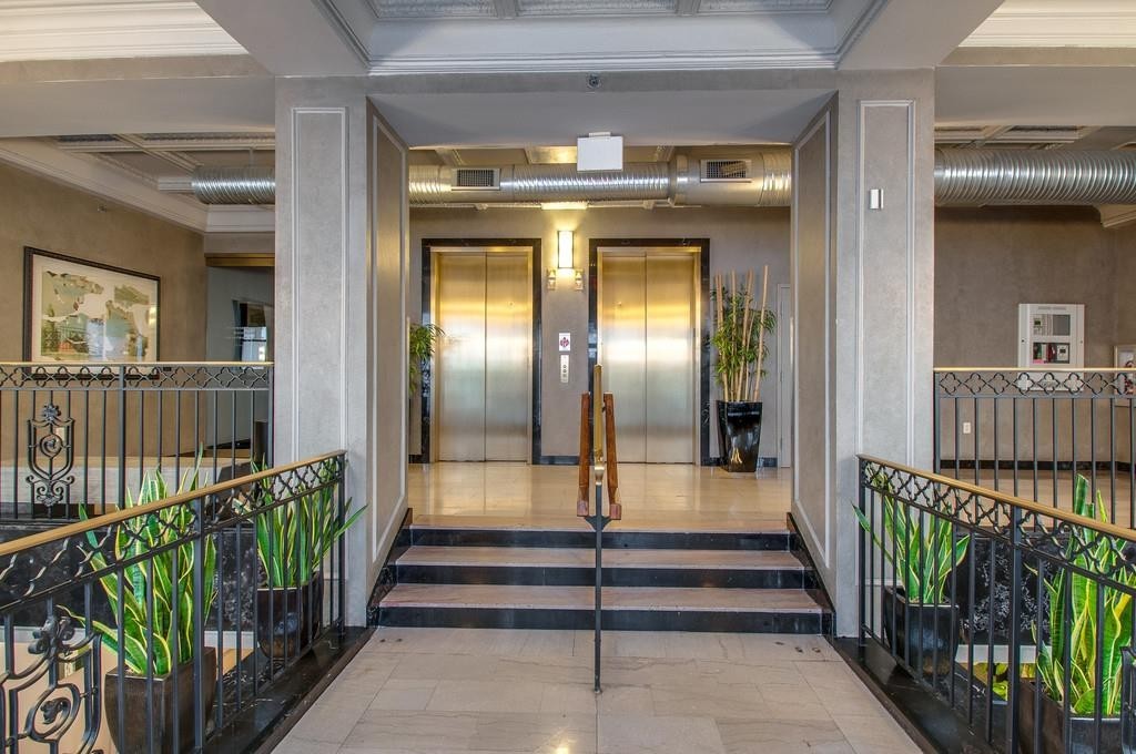 700 Church St Unit: 405