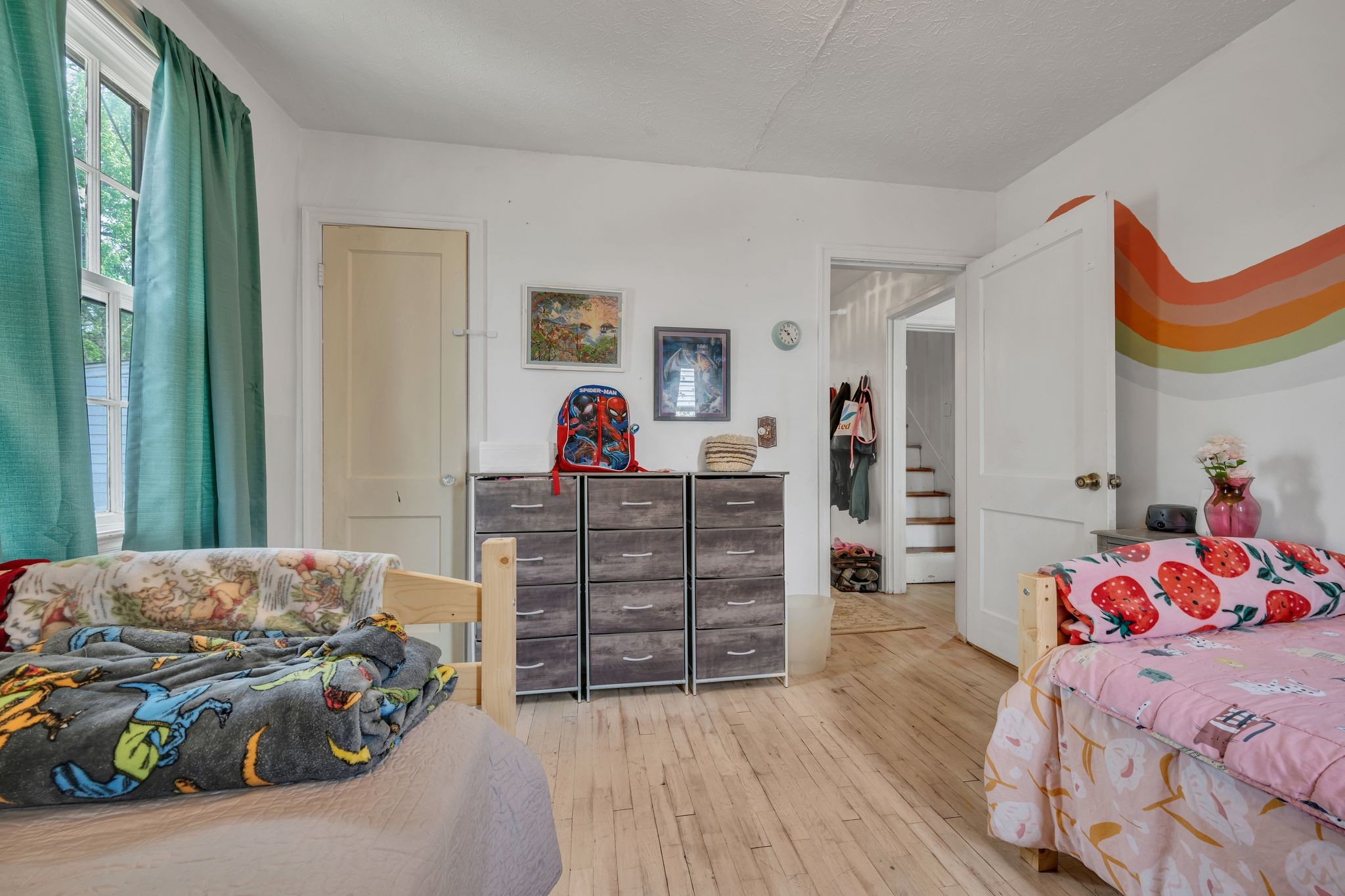 1306 Mercury Dr