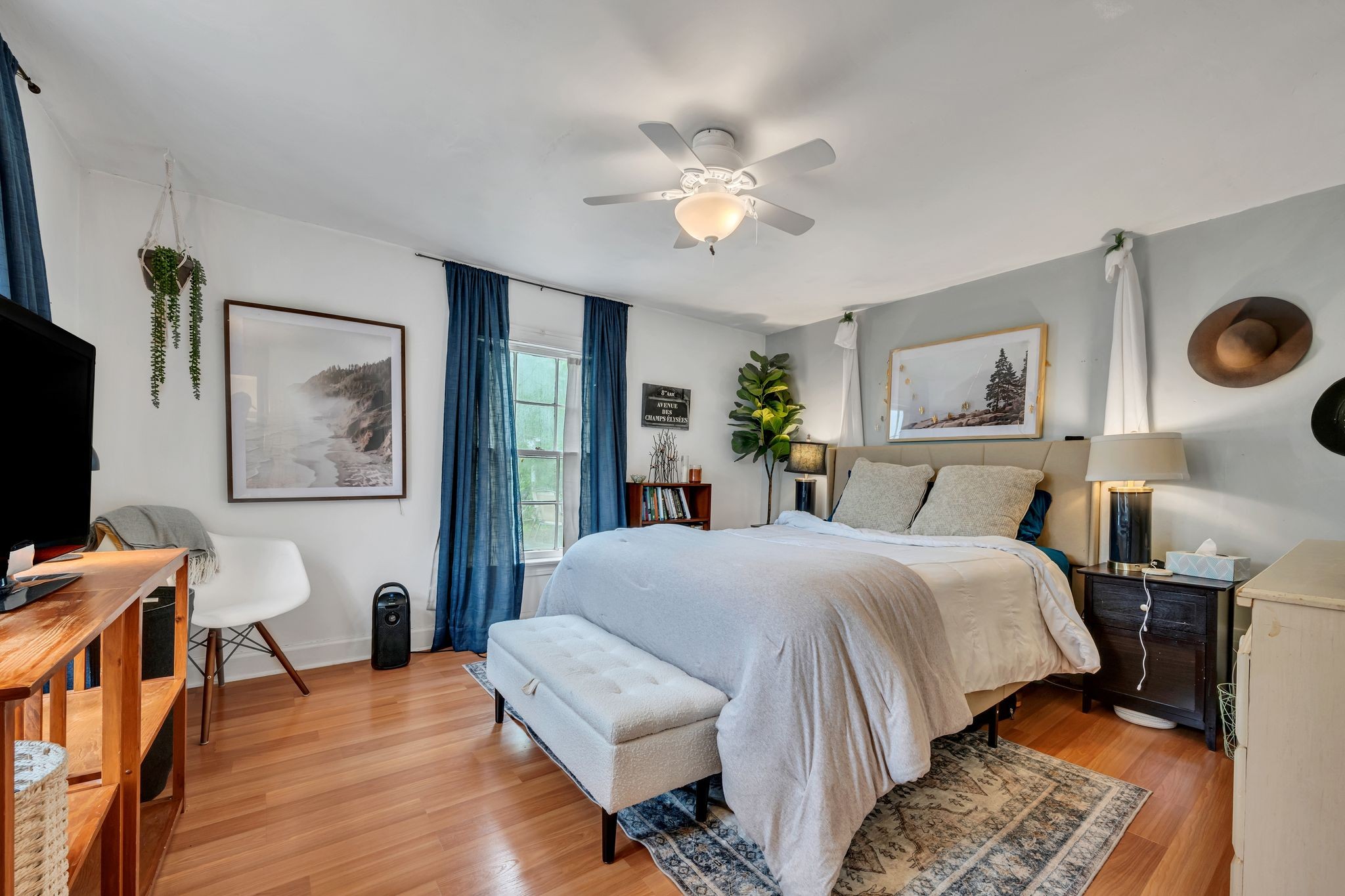 1306 Mercury Dr