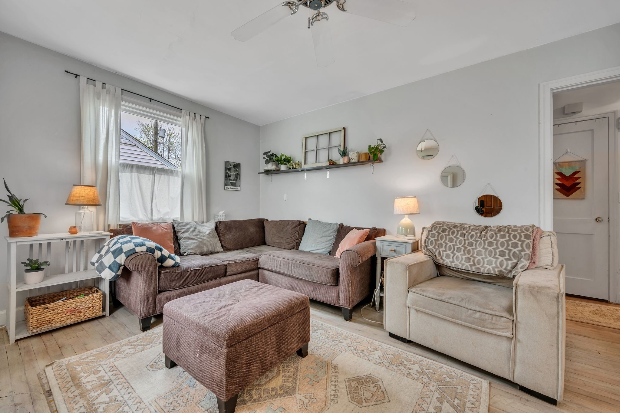 1306 Mercury Dr