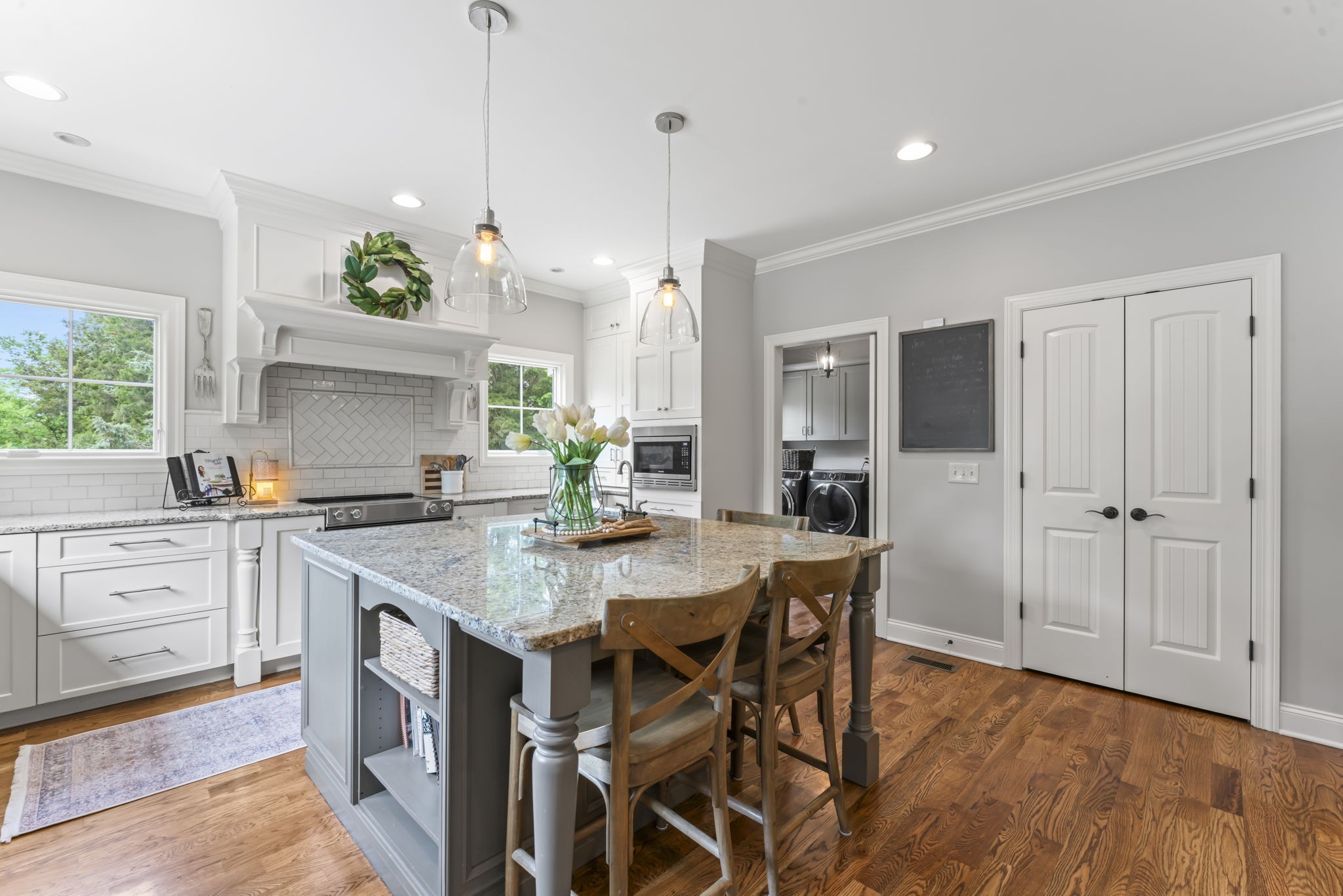 140 Blackberry Ln