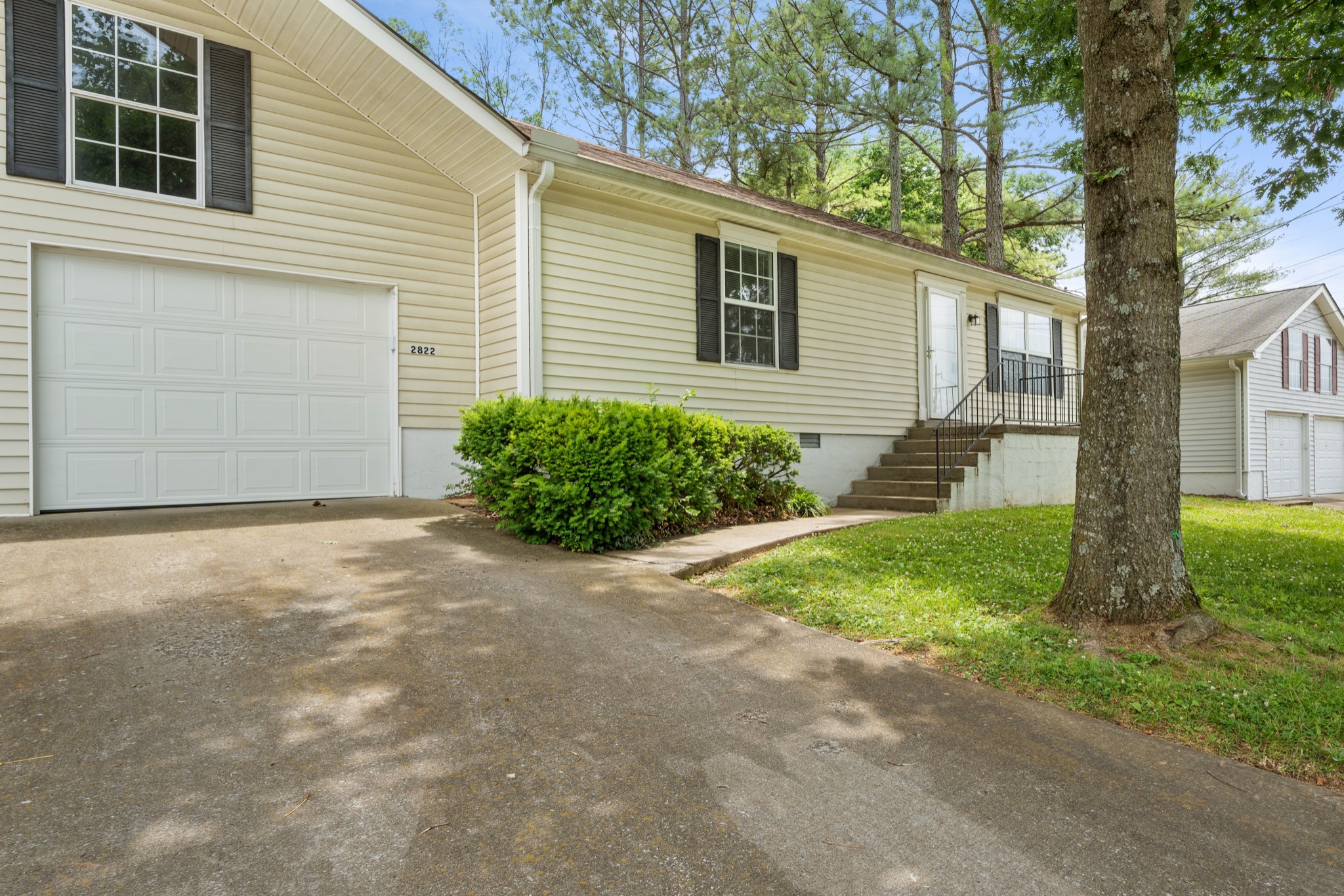 2822 Airwood Dr