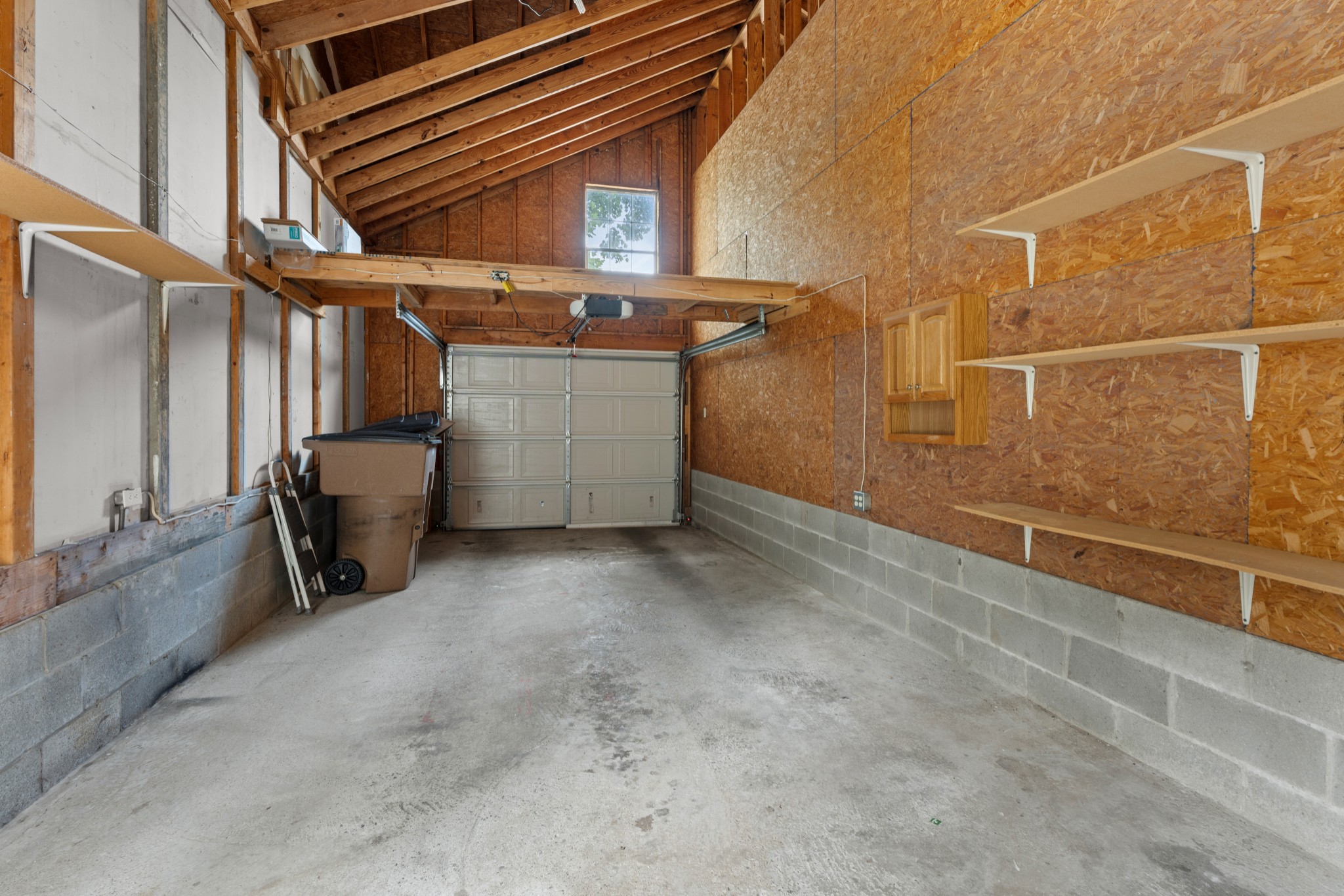 2822 Airwood Dr