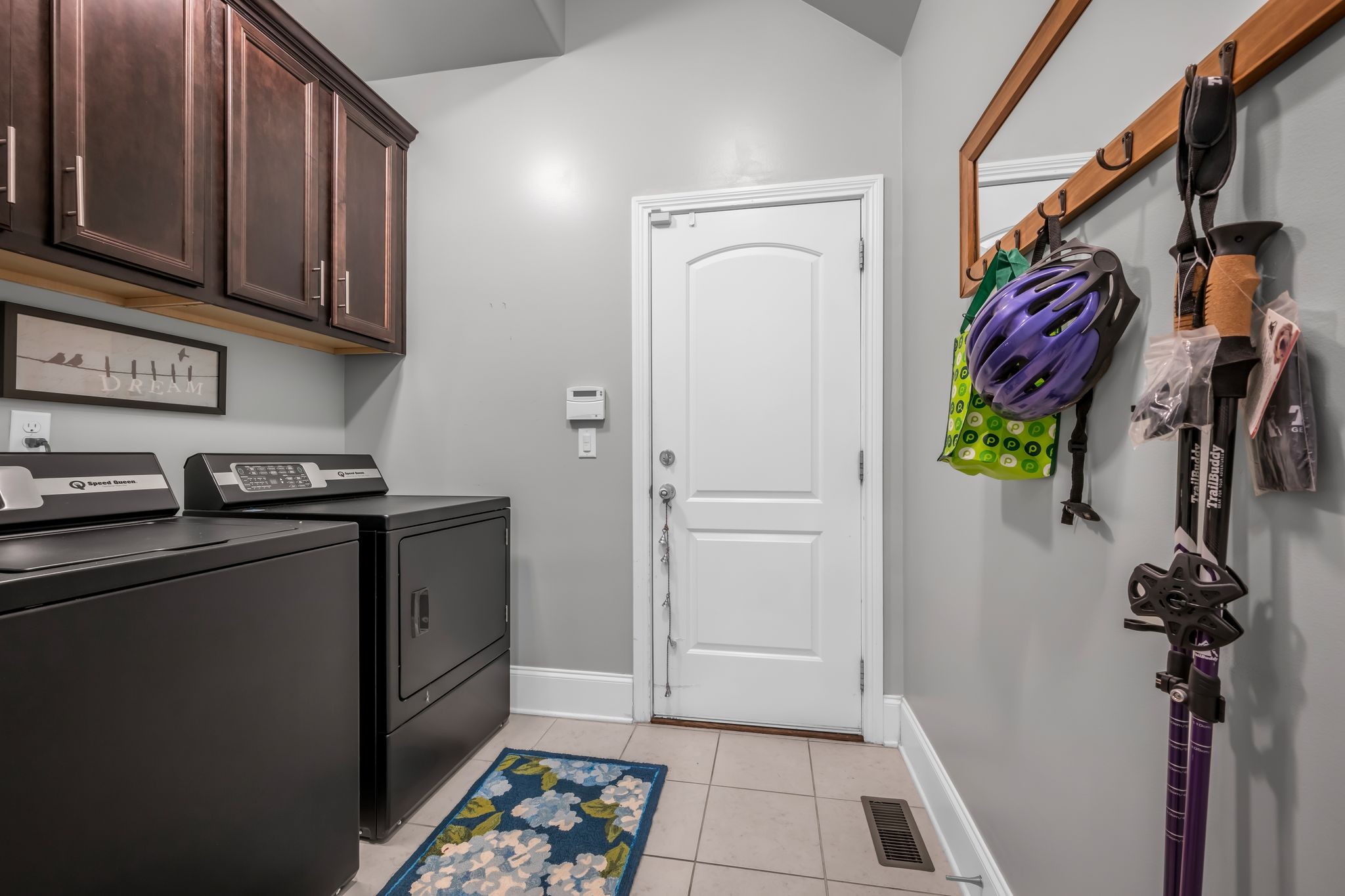 119 Ridgebend Dr