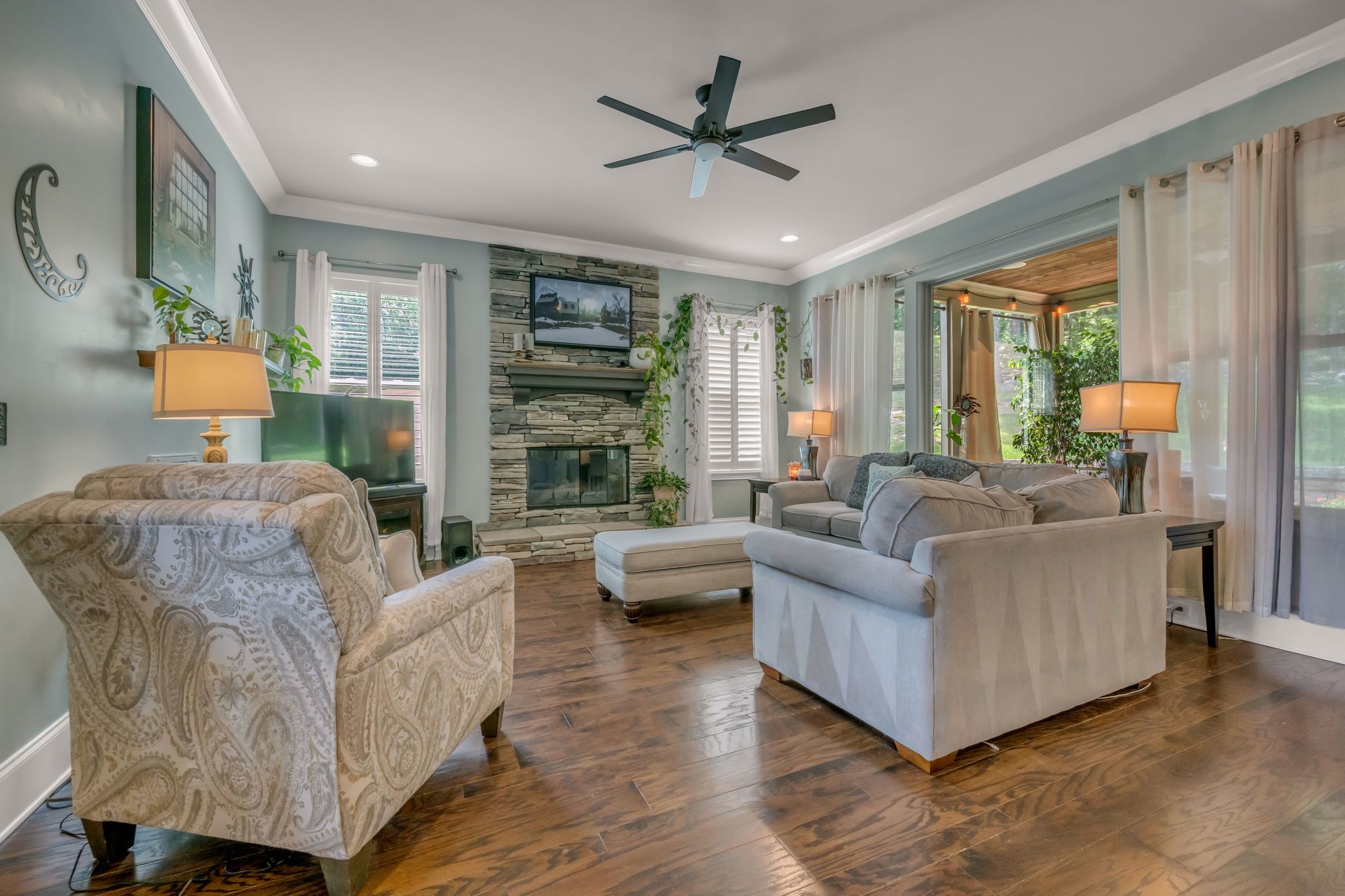 119 Ridgebend Dr