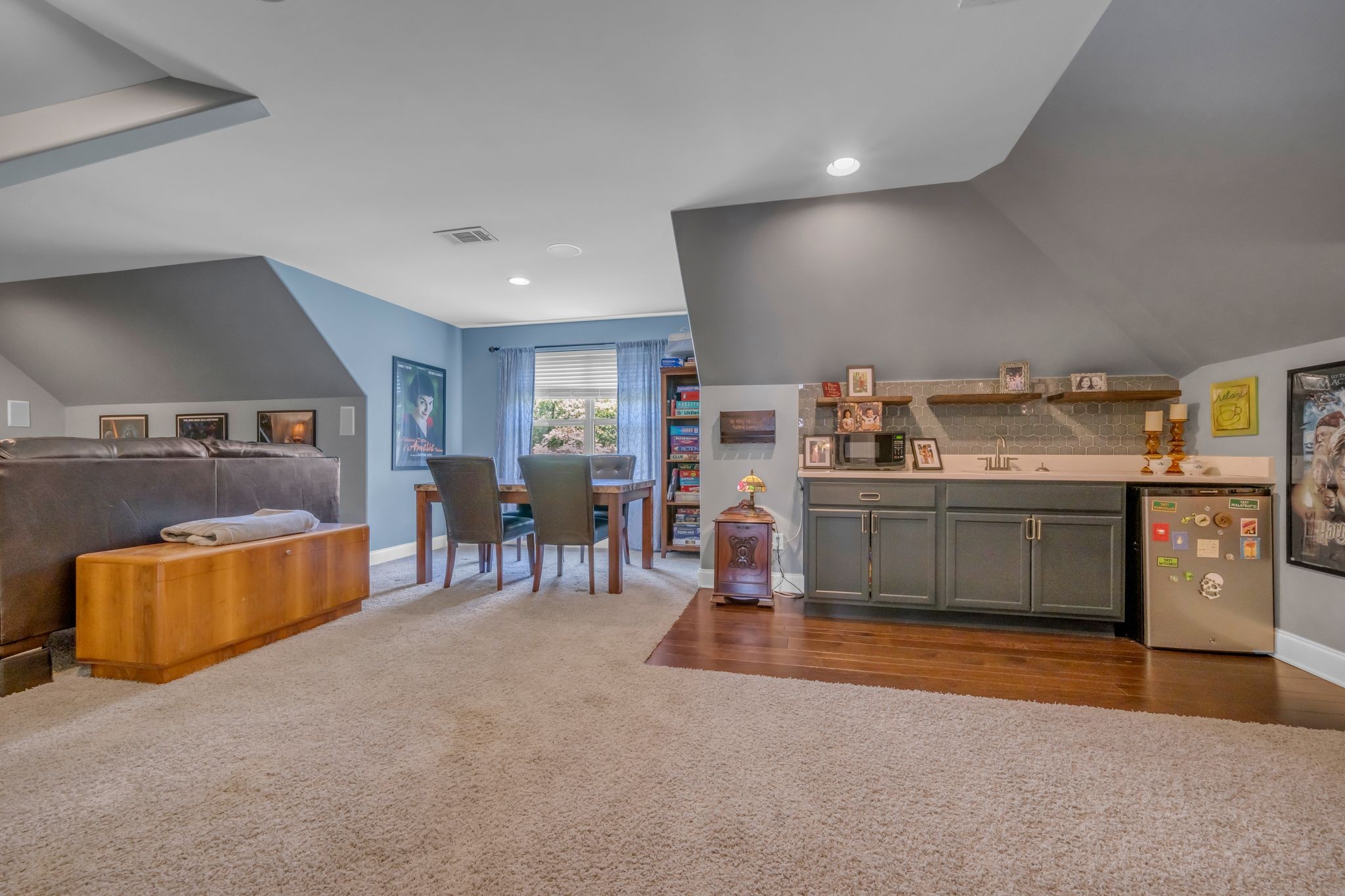 119 Ridgebend Dr